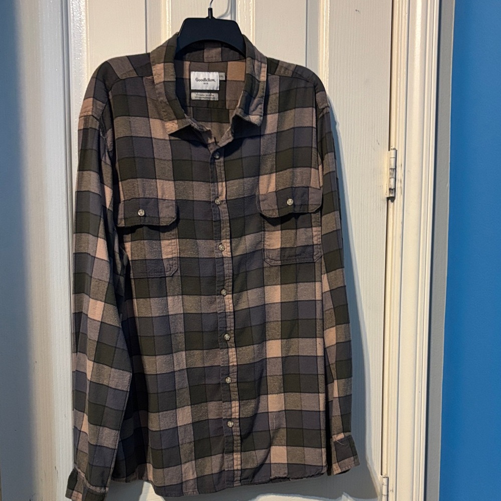Goodfellow & Co Black and Tan Plaid Shirt